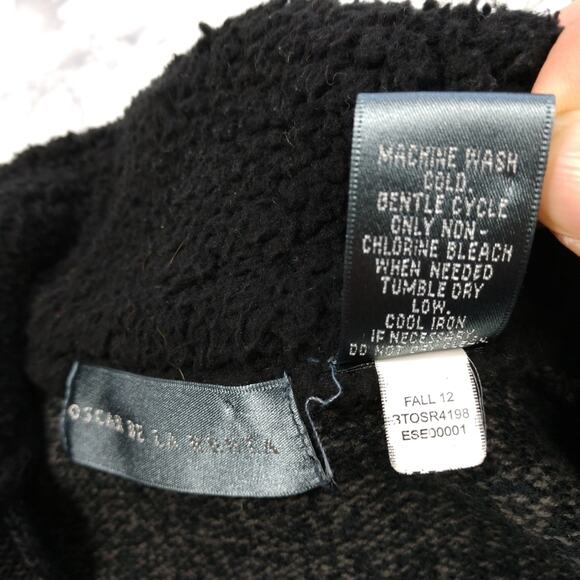 Oscar de la Renta Gray 1/4 Zip Ribbed Sweater size Small - Picture 10 of 13